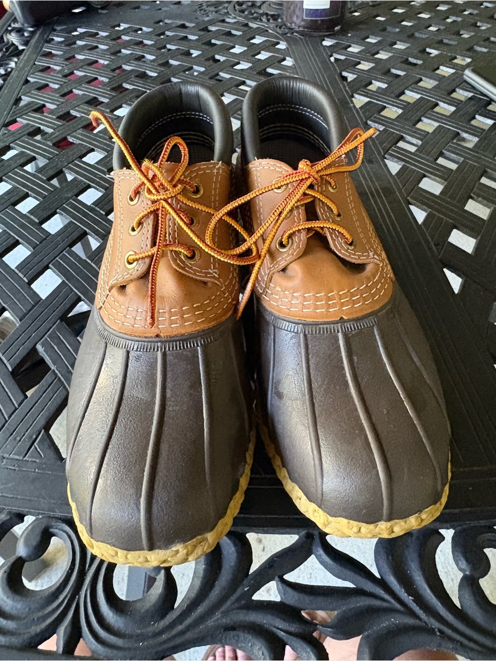 L.L. Bean Two-Tone Brown and Tan Men’s Boat Shoes Run big- size down 1.5 - 2 siz